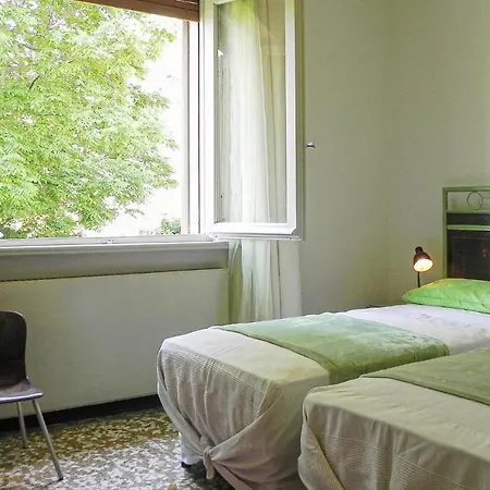 Marili Apartment *
