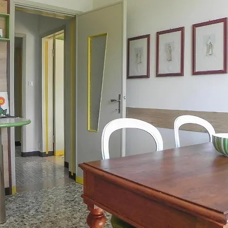Marili Appartement Castro (Lombardy)